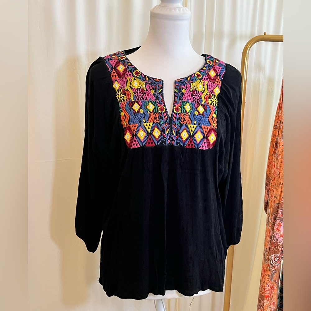 Cha Cha Vente 3/4” Sleeve Blouse